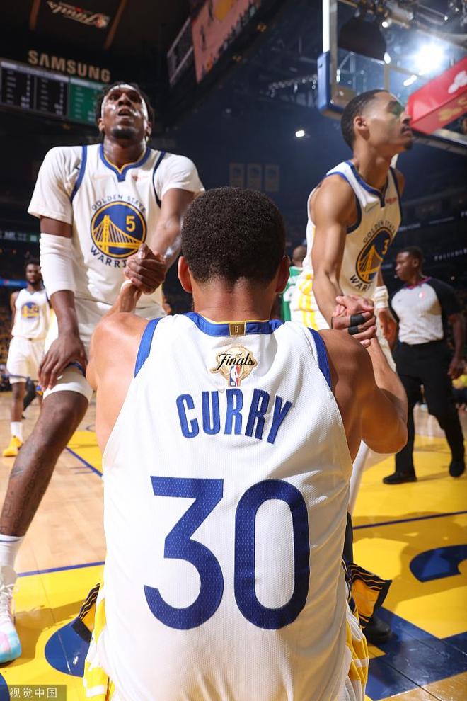 包含波士顿凯尔特人内部会议纪要流出:集结日绝杀压哨;意甲使命明确;年轻球员得到机会的词条 包含波士顿凯尔特人内部会议纪要流出:集结日绝杀压哨;意甲使命明确;年轻球员得到机会的词条